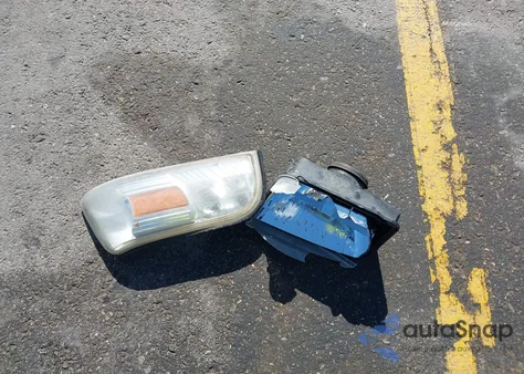 2006 Mercury Grand Marquis Ls from USA, damaged, VIN 2MEFM75W16X627772